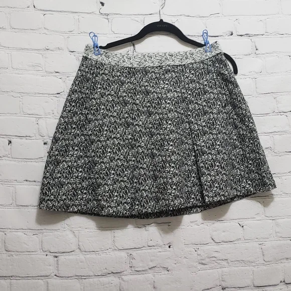 Banana Skirt - Picture 2 of 5